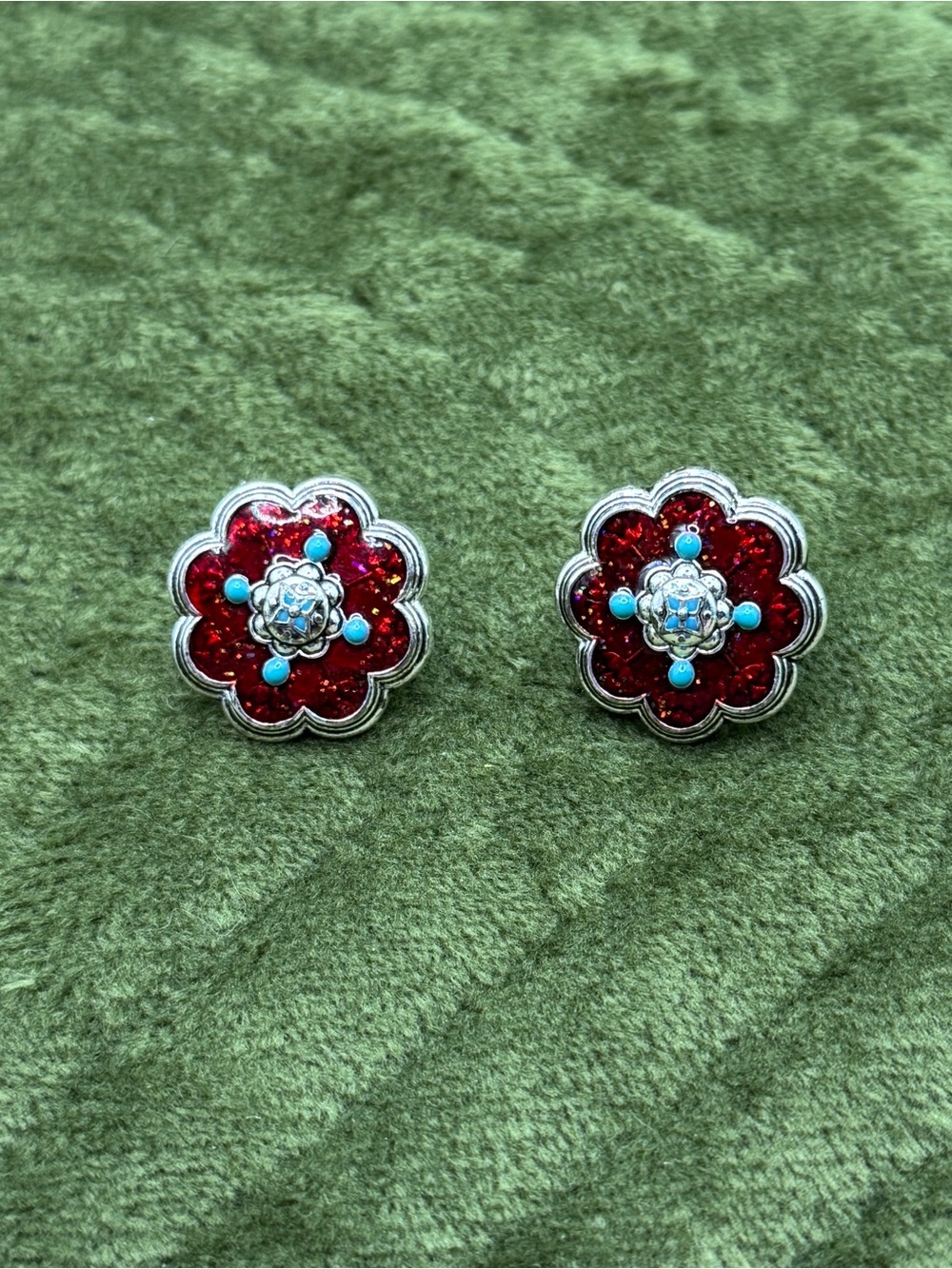 Vintage Avon Multicolor Beaded Flower Pendant Necklace & Clip-On Earring Set - Picture 6 of 9